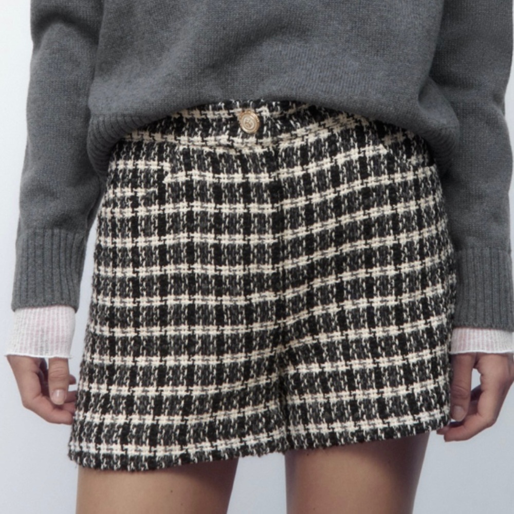 Zara high waisted textured knit shorts